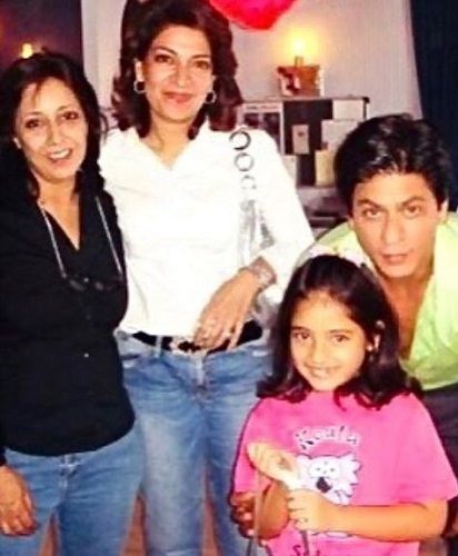 An Old Picture of Divya Seth and Shah Rukh Khan