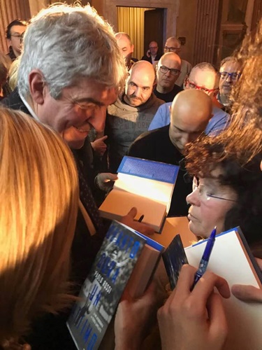 Paolo Rossi at the signing event of his autobiography 'Quanto Dura Un Attimao'