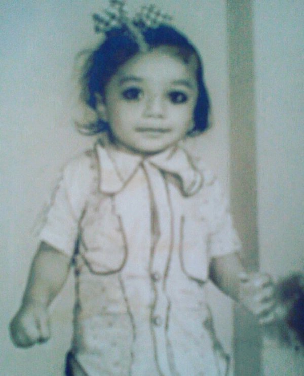 A rare childhood picture of Hemant Kher