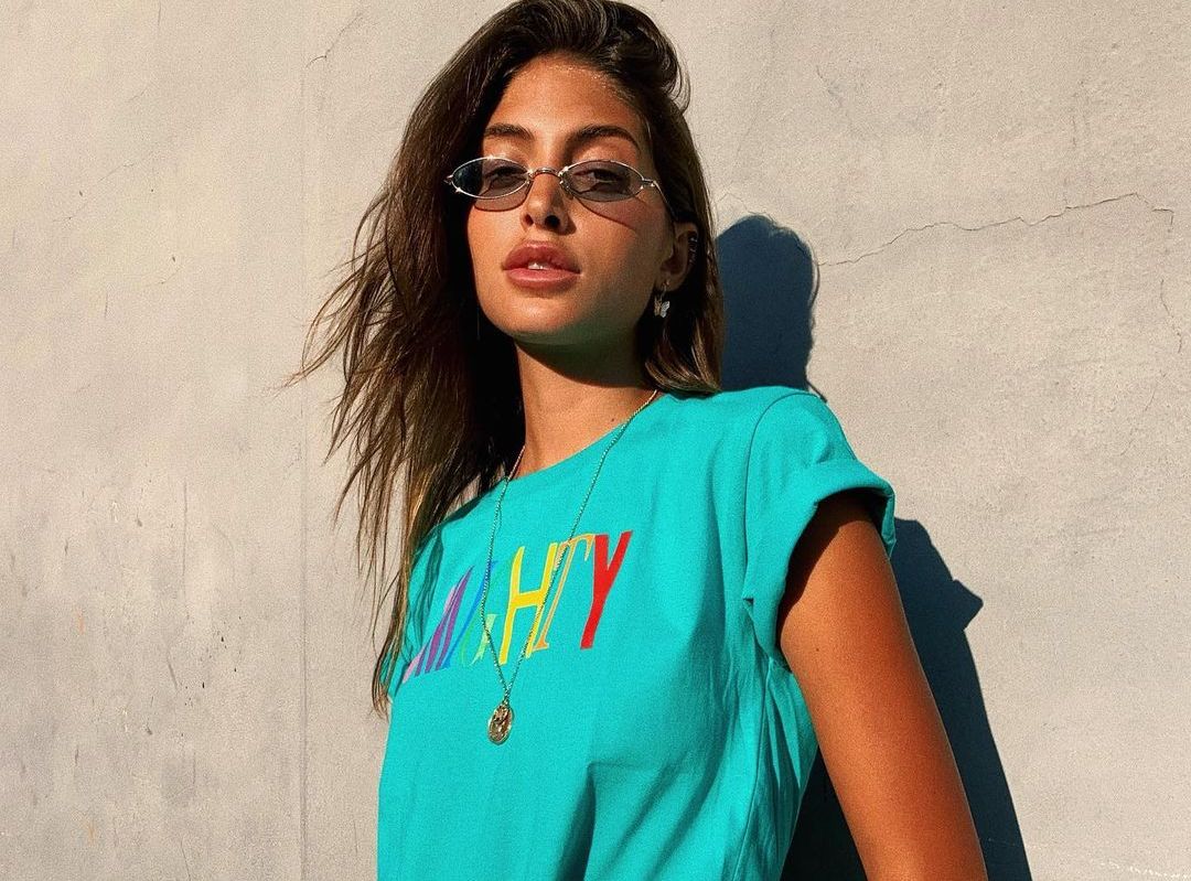 लारा घरौई (मॉडल) विकी, जीवनी, आयु, प्रेमी, परिवार, तथ्य और अधिक - विकीफामाझी