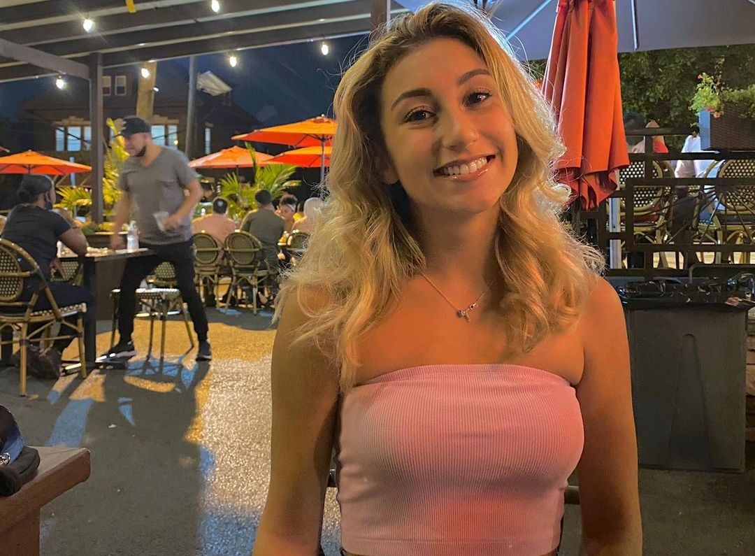 जिया रोज (टिक्टॉक स्टार) विकी, जीवनी, आयु, प्रेमी, परिवार, तथ्य और अधिक - विकीफामासी