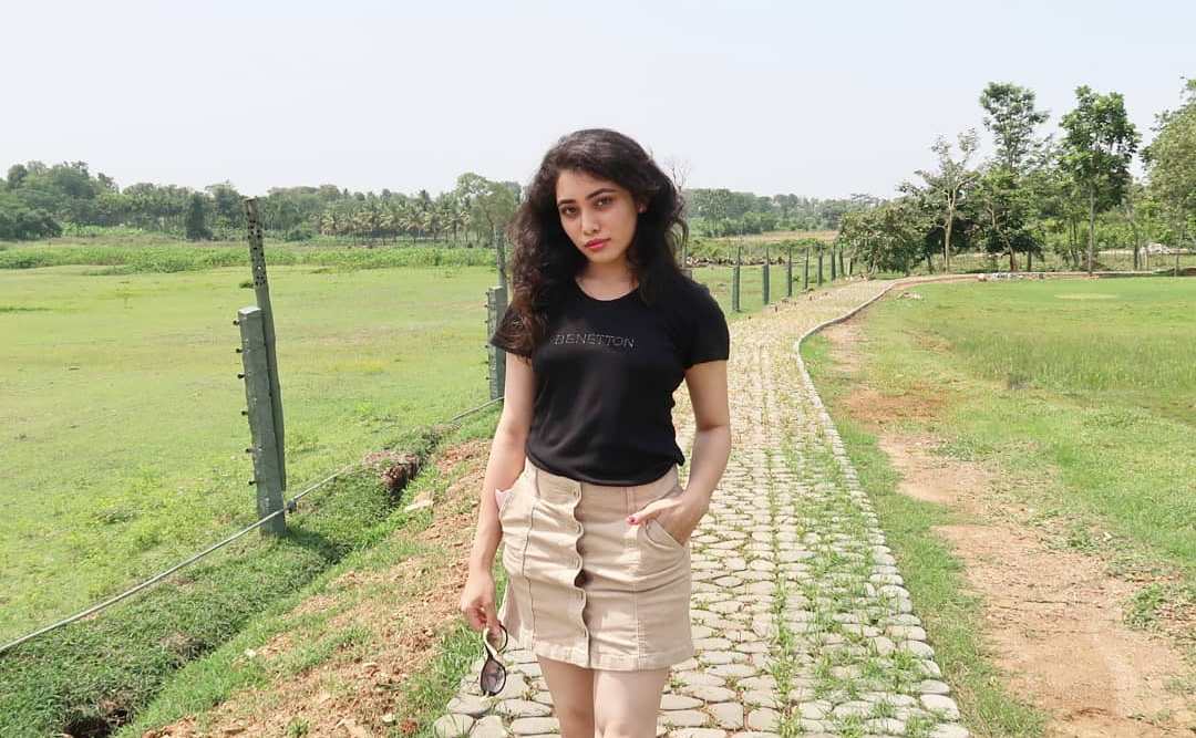 Aiman Khan (Tiktok Star) Wiki, Biography, Age, Boyfriend, Family, Facts and More - Wikifamouspeople