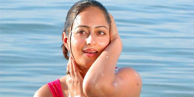 Kaveri-Jha-Bio-Age-Husband-Salary-Photos-Video-News-Ig-Tw