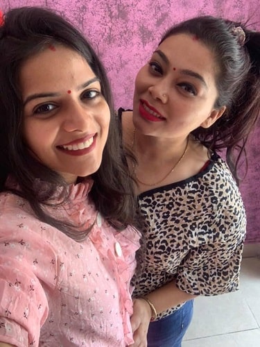 Rahul Vohra's wife and sister