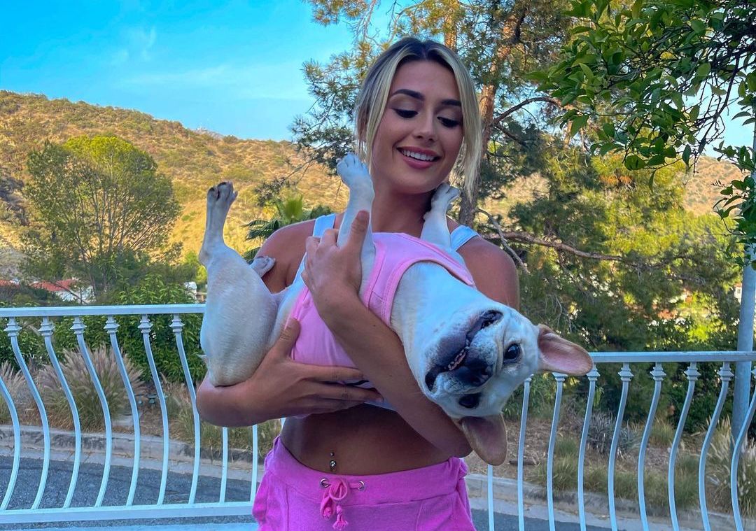 Lauren Corazza (Tiktok Star) Wiki, Biography, Age, Boyfriend, Family, Facts and More - Wikifamouspeople