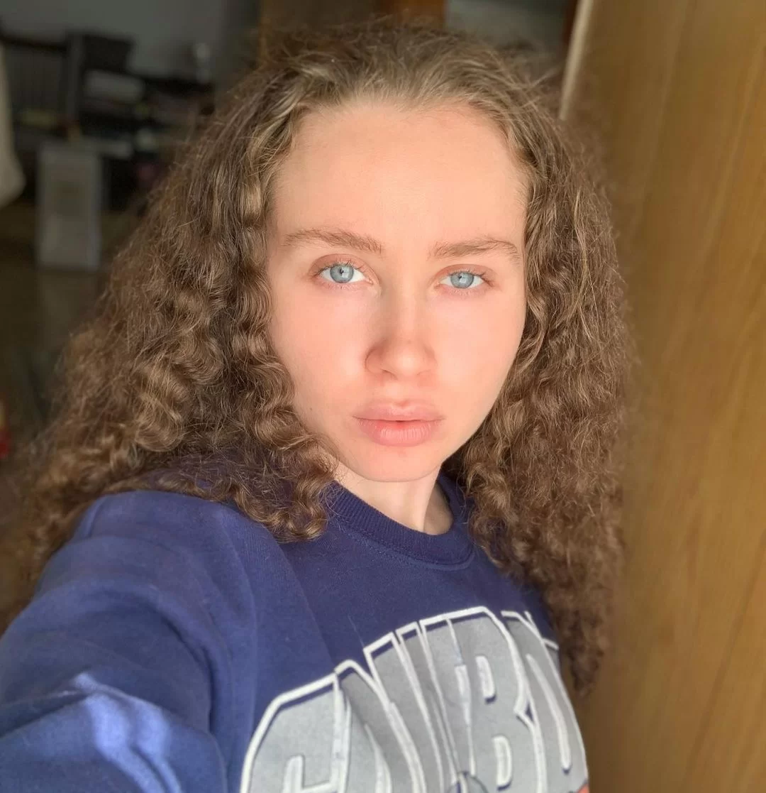 Alyssa Cleversey (Instagram Star) Wiki, Biography, Age, Boyfriend, Family, Facts and More - Wikifamouspeople