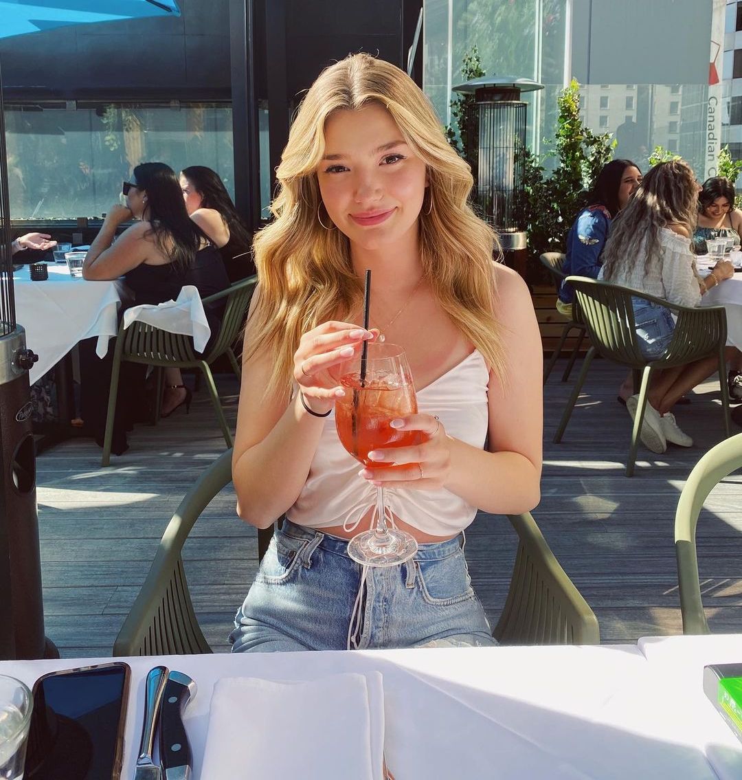 Ali Skovbye (Actress) Wiki, Biography, Age, Boyfriend, Family, Facts and More - Wikifamouspeople