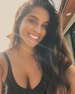 Lilly Singh Hot Cleavage